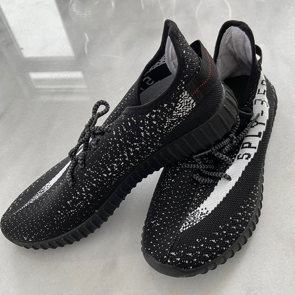 Knitted Sneakers - Picture 1 of 5